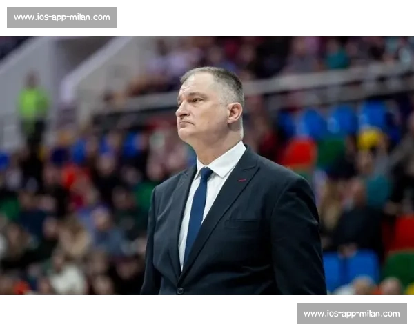 天津男篮换帅！周金利临危受命，鱼腩翻身难度几何？