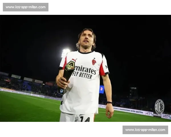 斯基拉：米兰双雄争夺 18 岁新星莱昂尼，热刺马赛加入战团