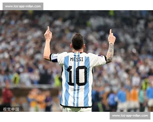 登贝莱：谨慎复出剑指金球 温情重逢致敬梅西